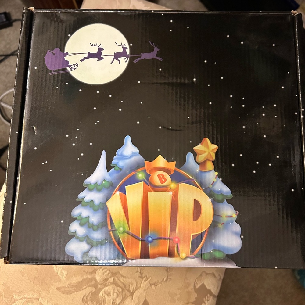 Bingo Blitz VIP tea set